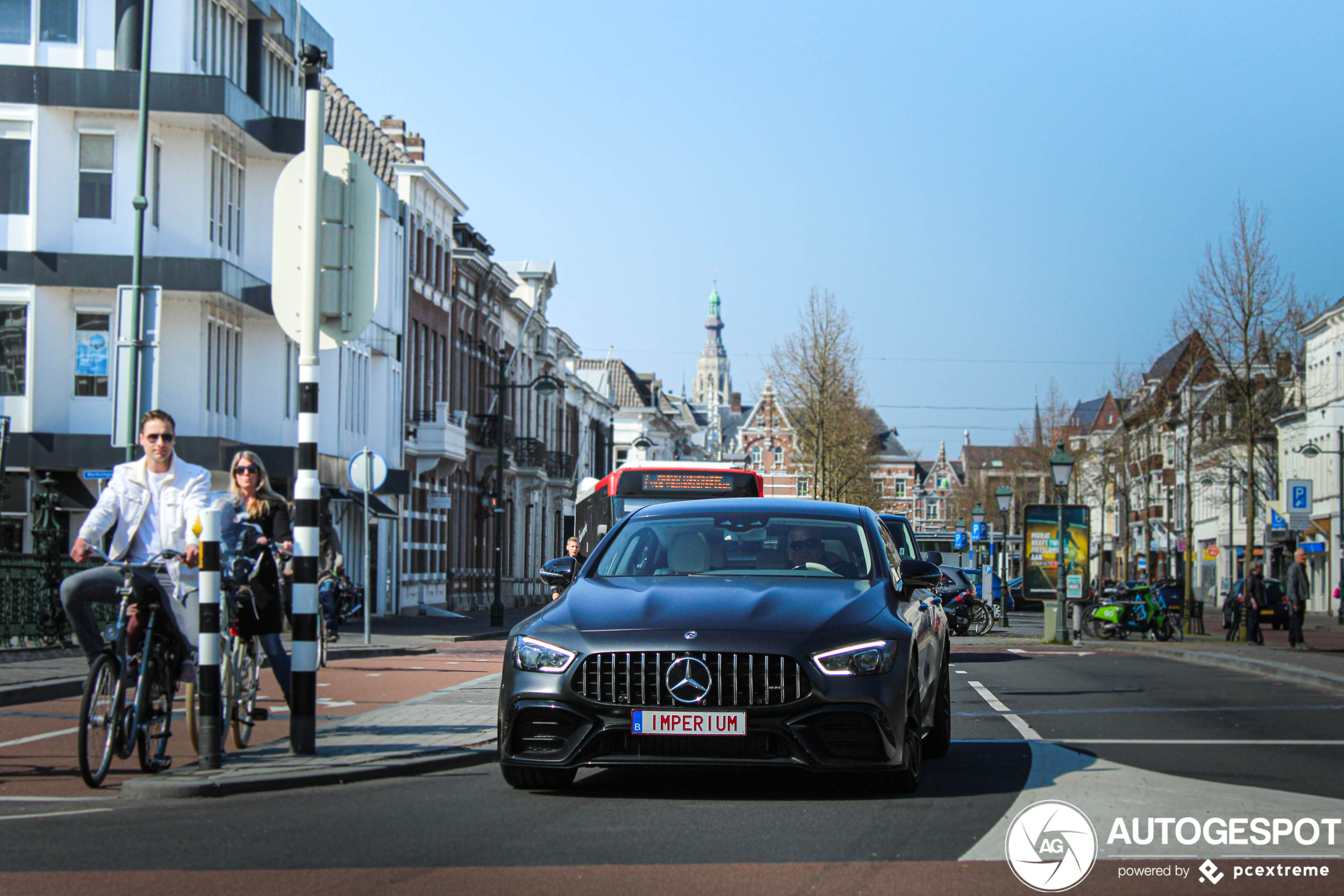 Mercedes-AMG GT 63 S X290