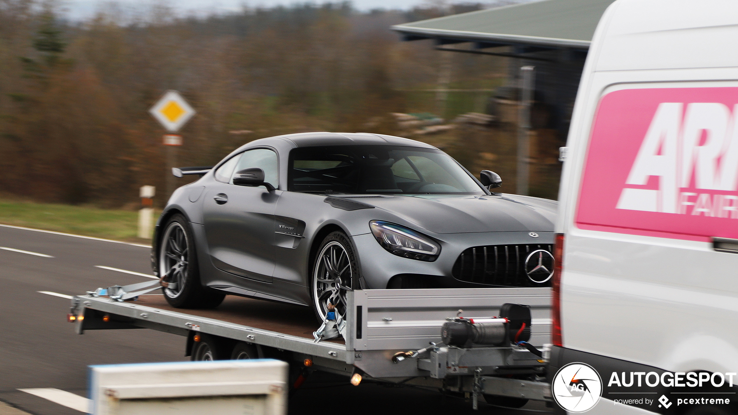 Mercedes-AMG GT R Pro C190