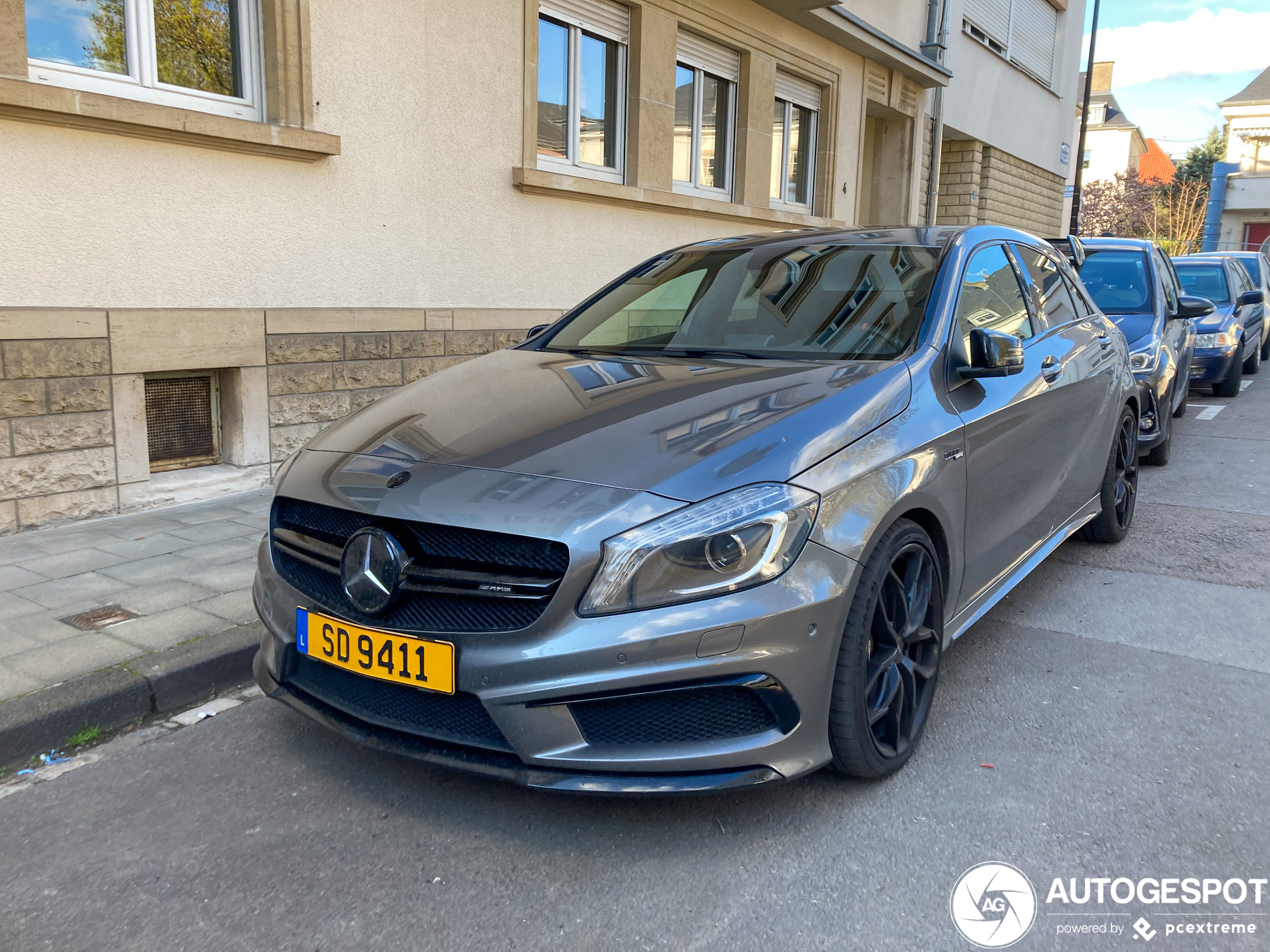 Mercedes-Benz A 45 AMG