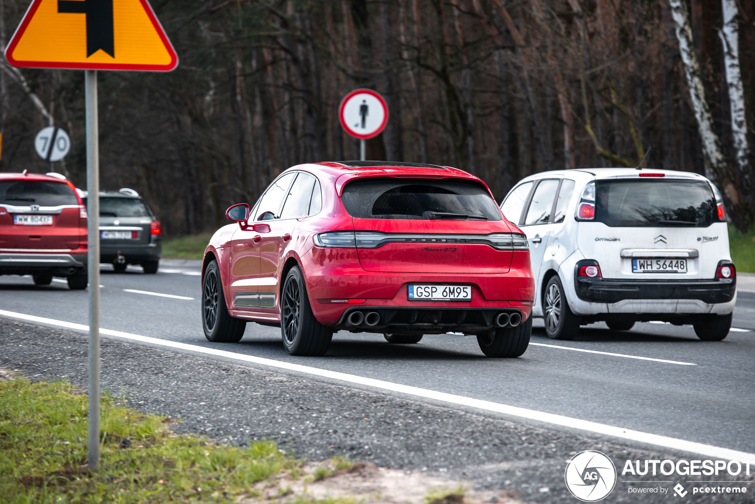 Porsche 95B Macan GTS MkII