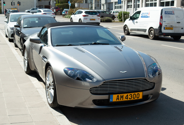 Aston Martin V8 Vantage Roadster