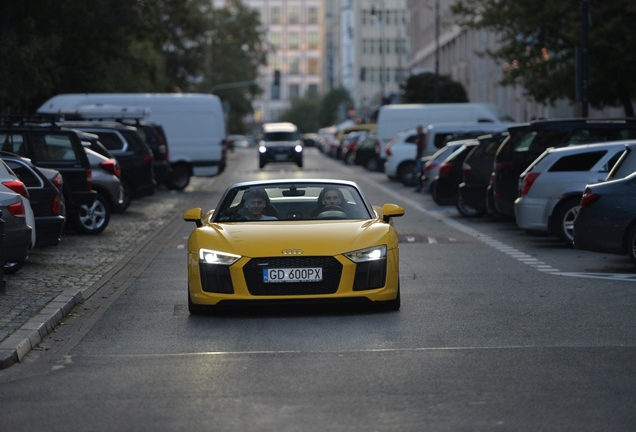 Audi R8 V10 Spyder 2016