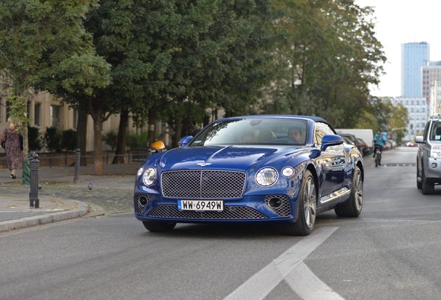 Bentley Continental GTC V8 2020