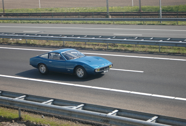 Ferrari 365 GTC/4