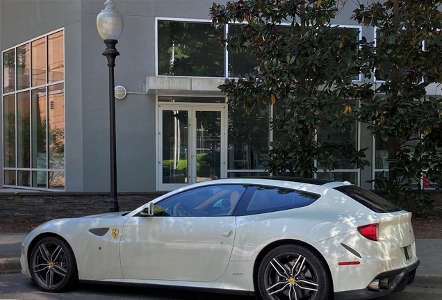 Ferrari FF