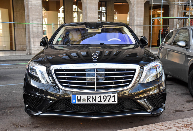 Mercedes-Benz S 63 AMG V222