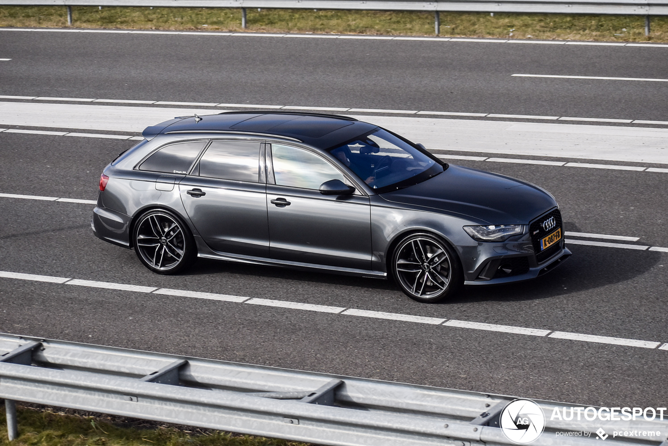 Audi RS6 Avant C7