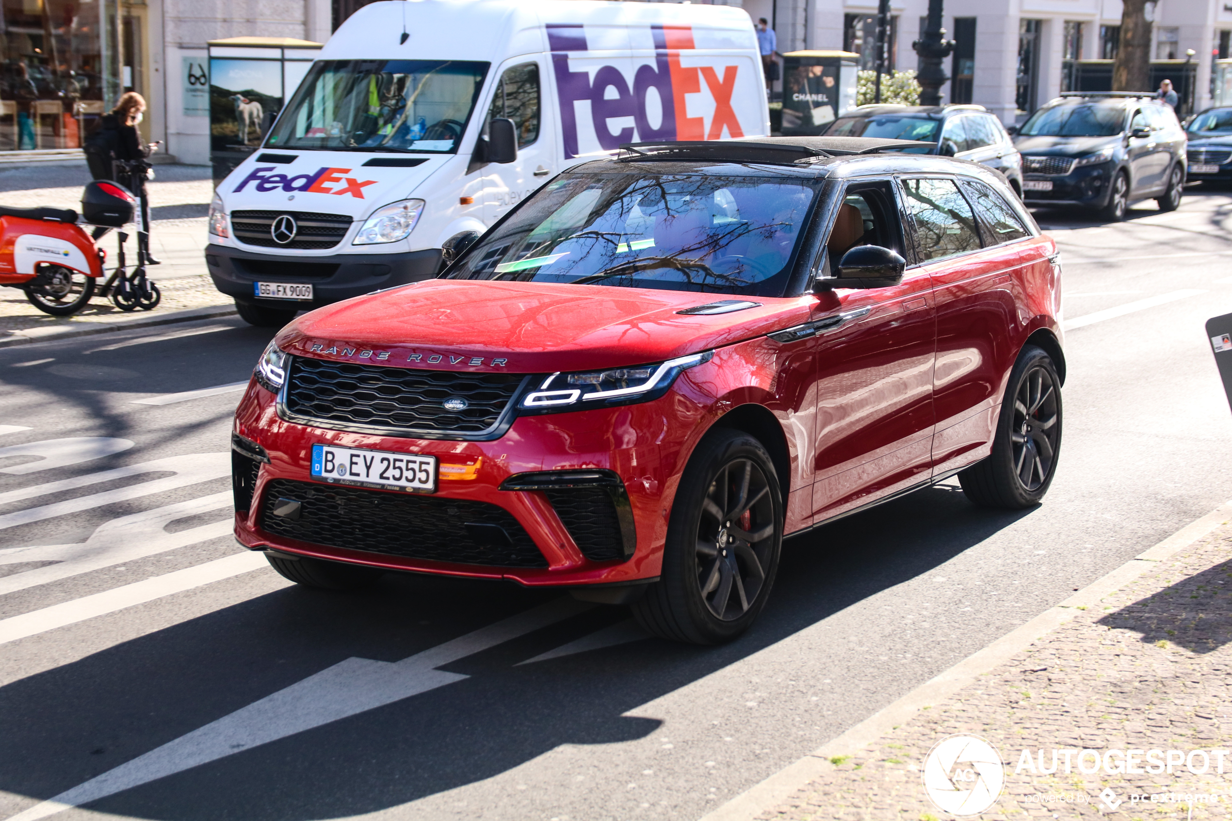 Land Rover Range Rover Velar SVAutobiography