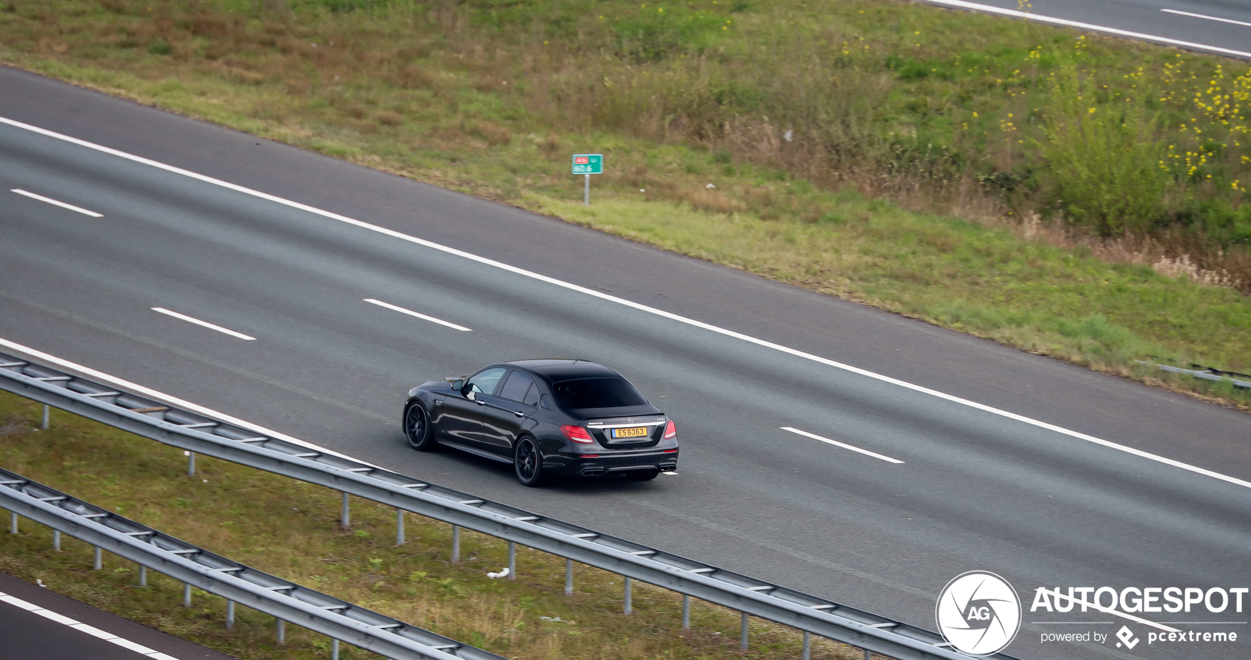 Mercedes-AMG E 63 S W213