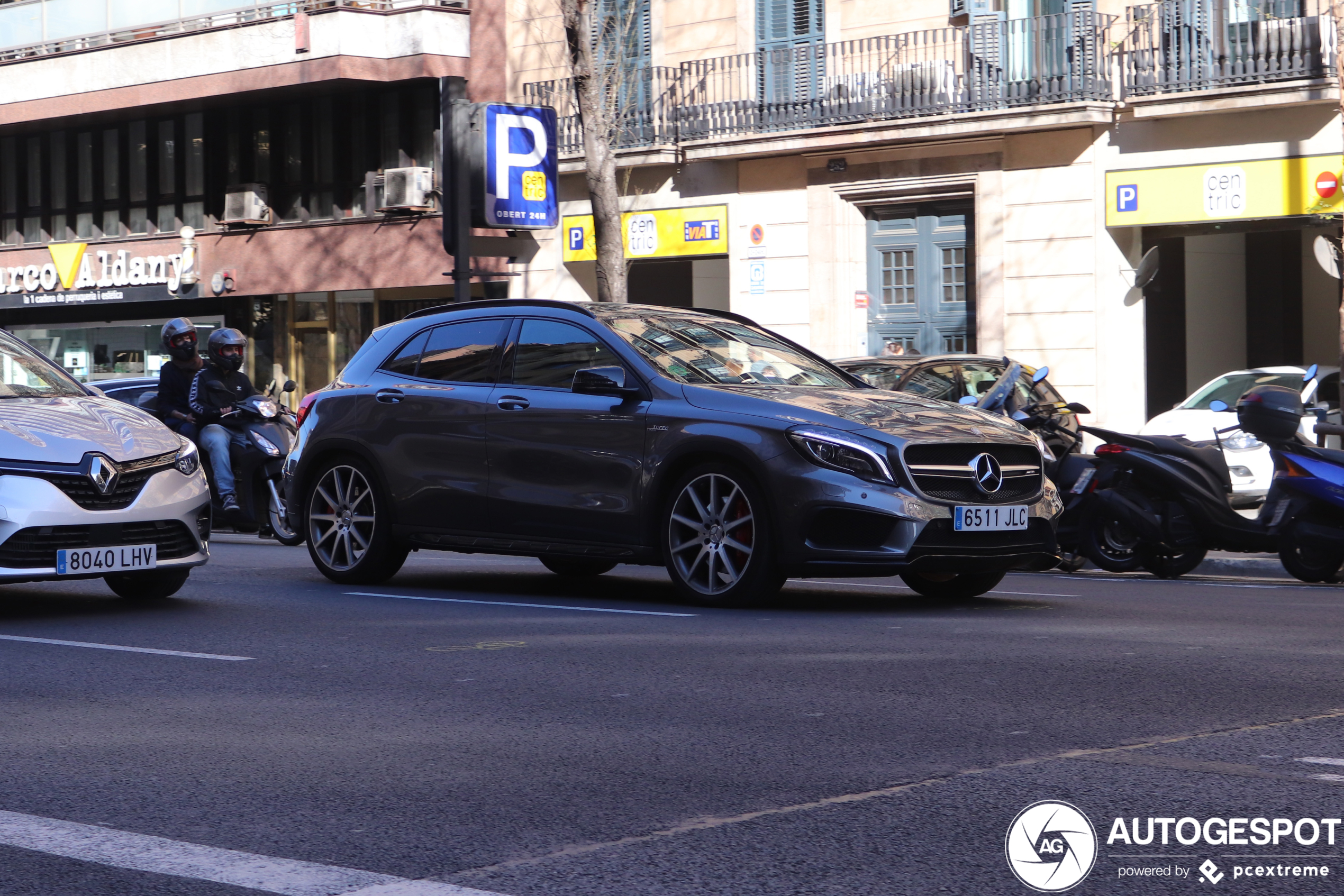 Mercedes-AMG GLA 45 X156