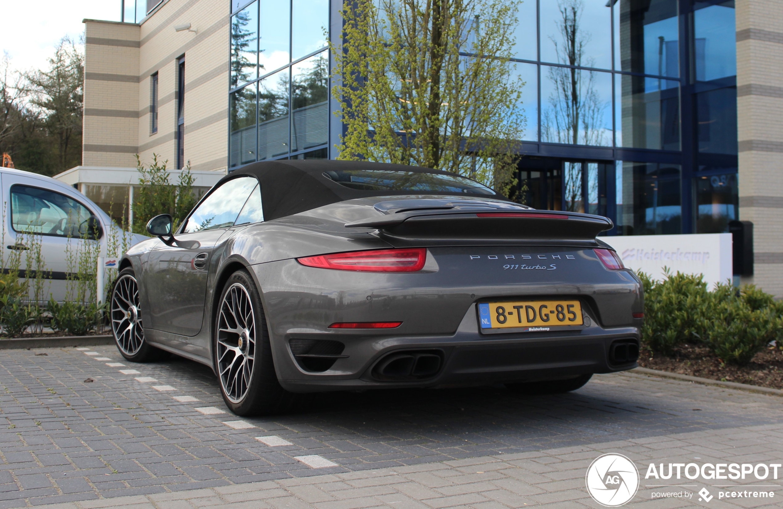 Porsche 991 Turbo S Cabriolet MkI