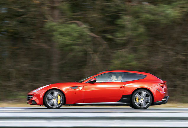 Ferrari FF