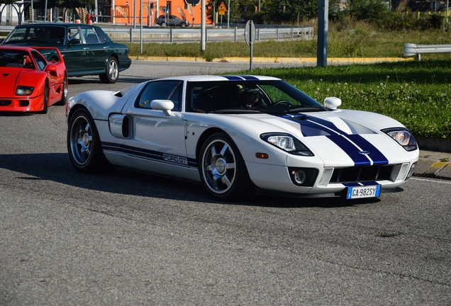 Ford GT