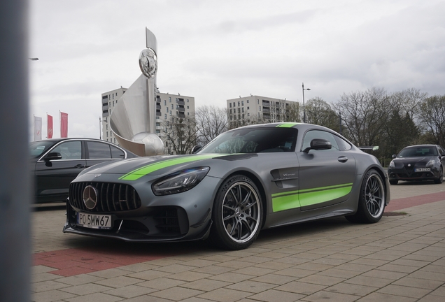 Mercedes-AMG GT R Pro C190