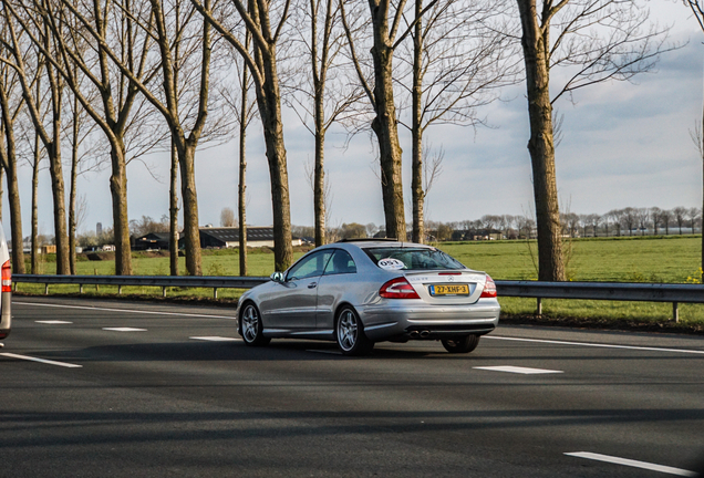 Mercedes-Benz CLK 55 AMG