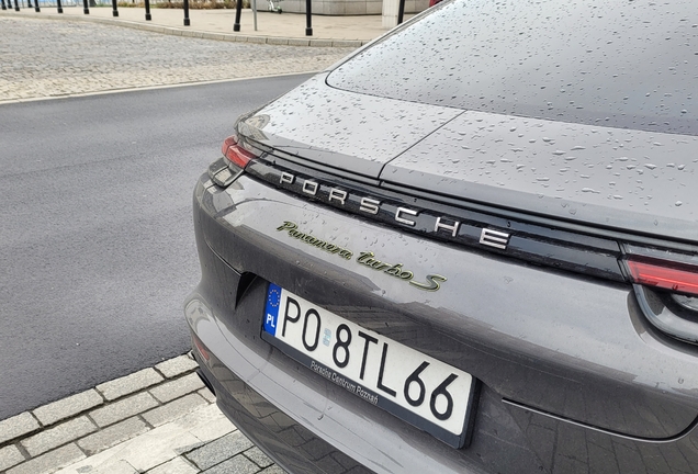 Porsche 971 Panamera Turbo S E-Hybrid