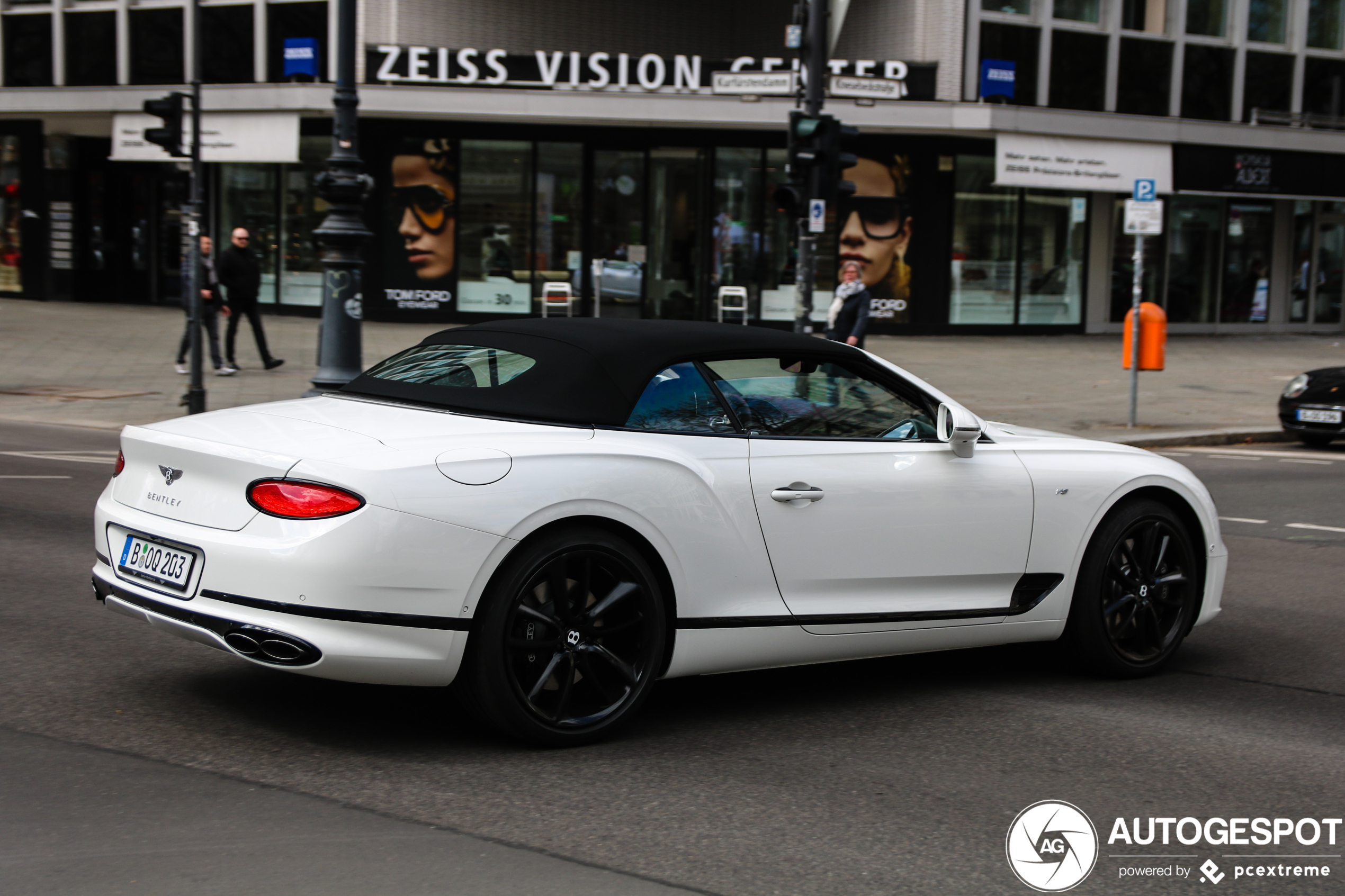 Bentley Continental GTC V8 2020