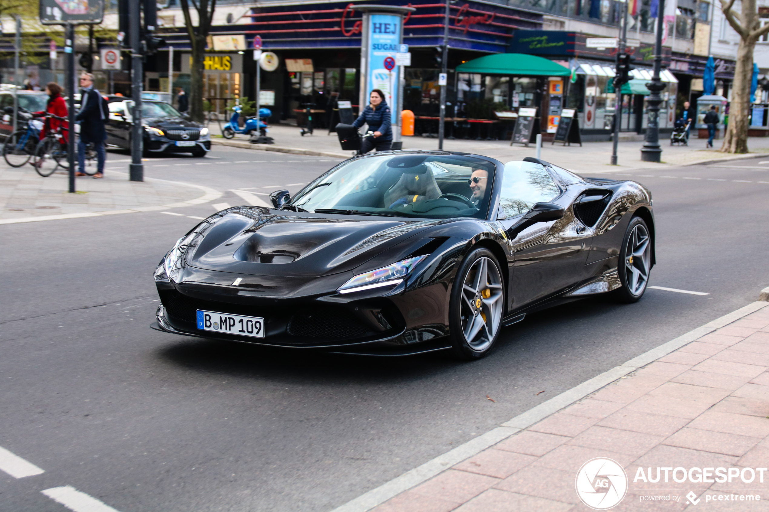 Ferrari F8 Spider