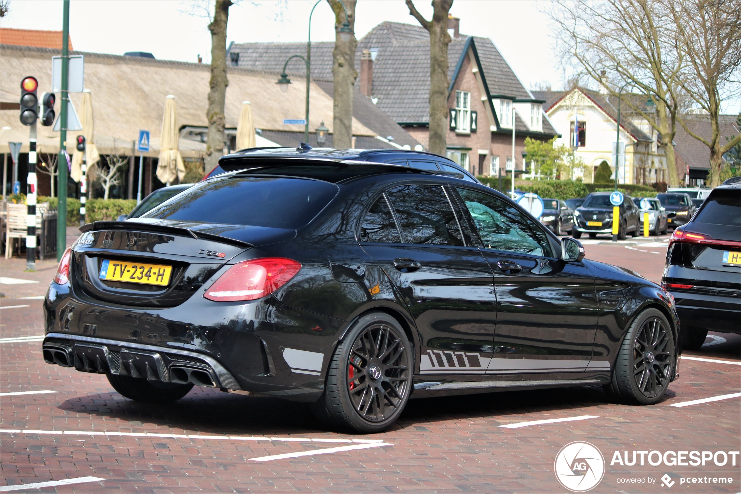 Mercedes-AMG Brabus C B40-600 W205