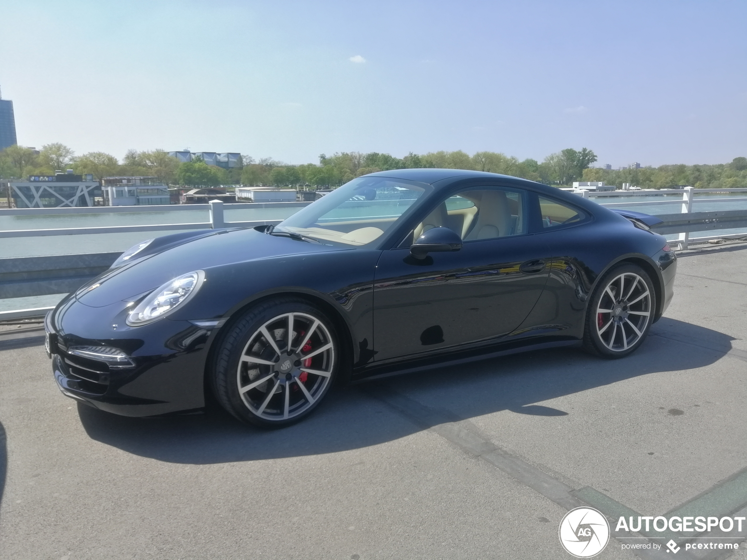 Porsche 991 Carrera 4S MkI