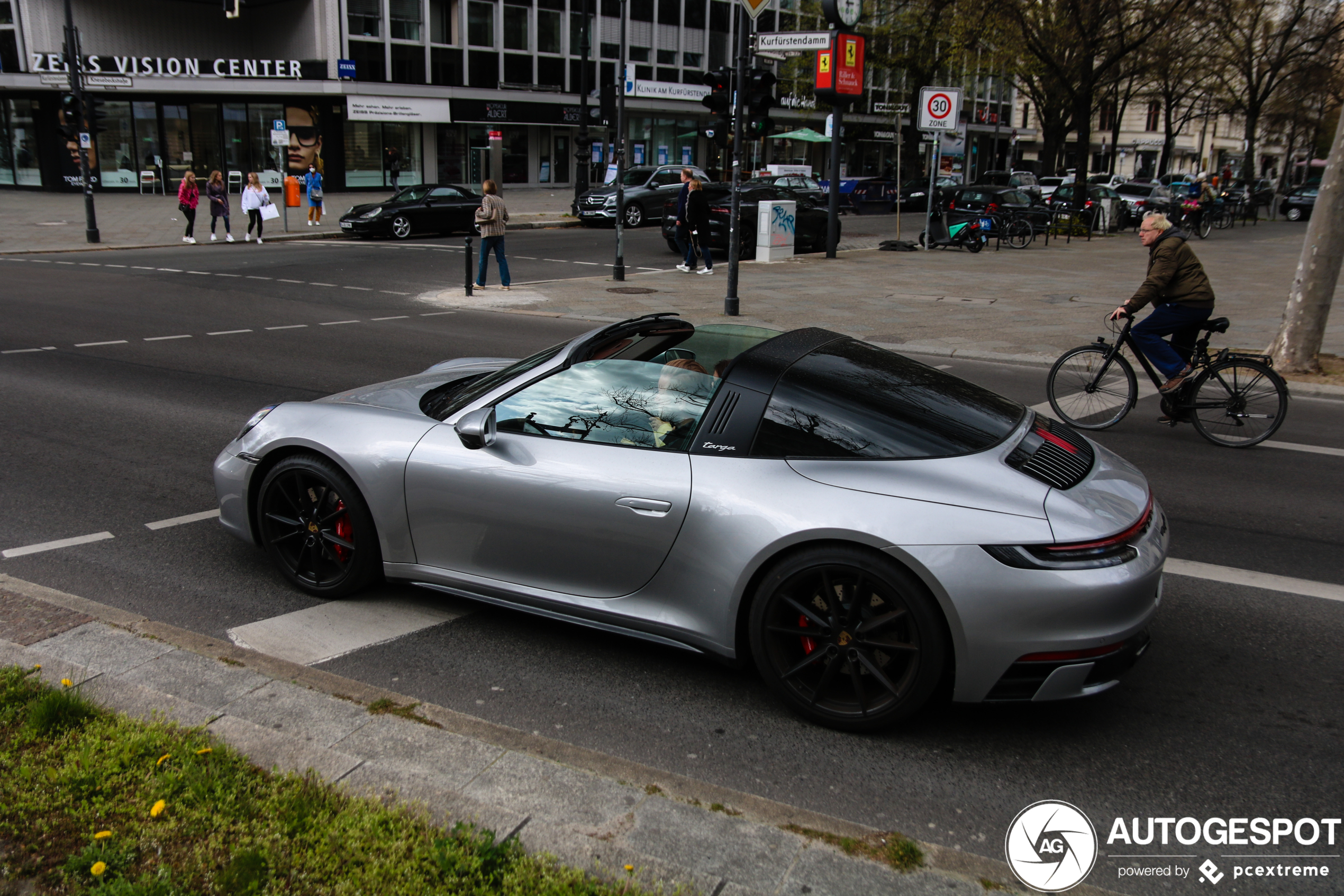 Porsche 992 Targa 4S