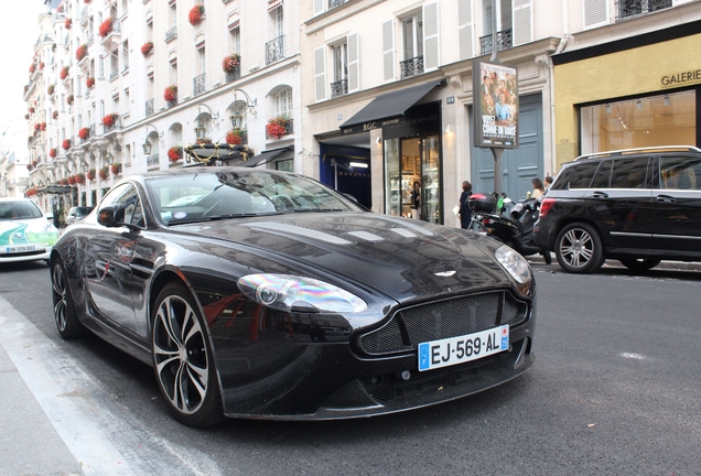 Aston Martin V12 Vantage S