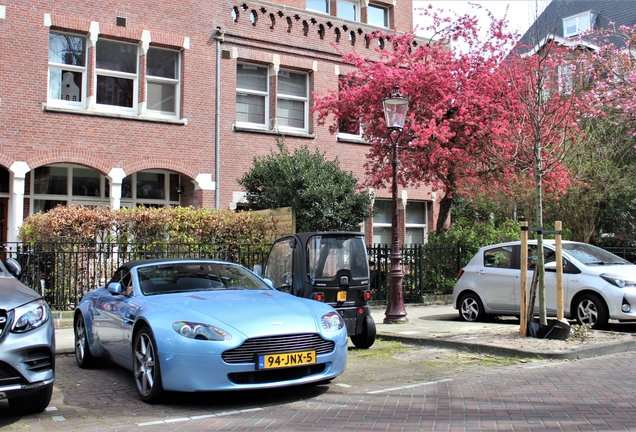 Aston Martin V8 Vantage Roadster