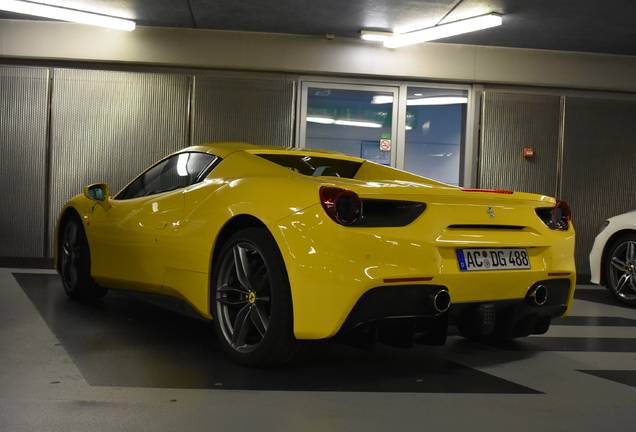 Ferrari 488 Spider