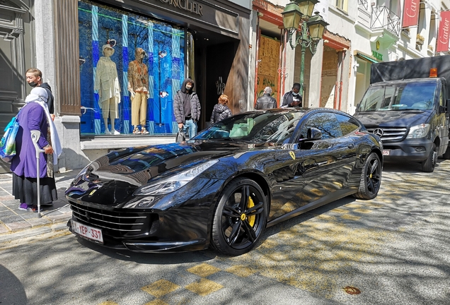 Ferrari GTC4Lusso