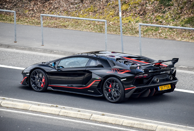 Lamborghini Aventador LP770-4 SVJ