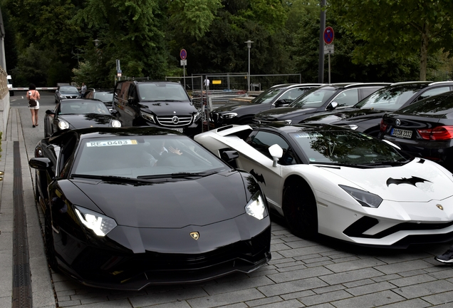 Lamborghini Aventador S LP740-4