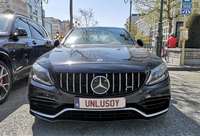 Mercedes-AMG C 63 S W205