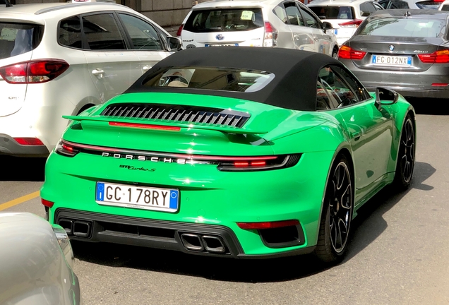 Porsche 992 Turbo S Cabriolet