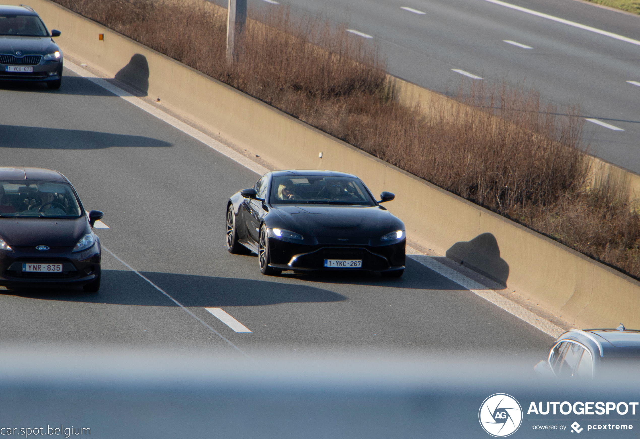 Aston Martin V8 Vantage 2018