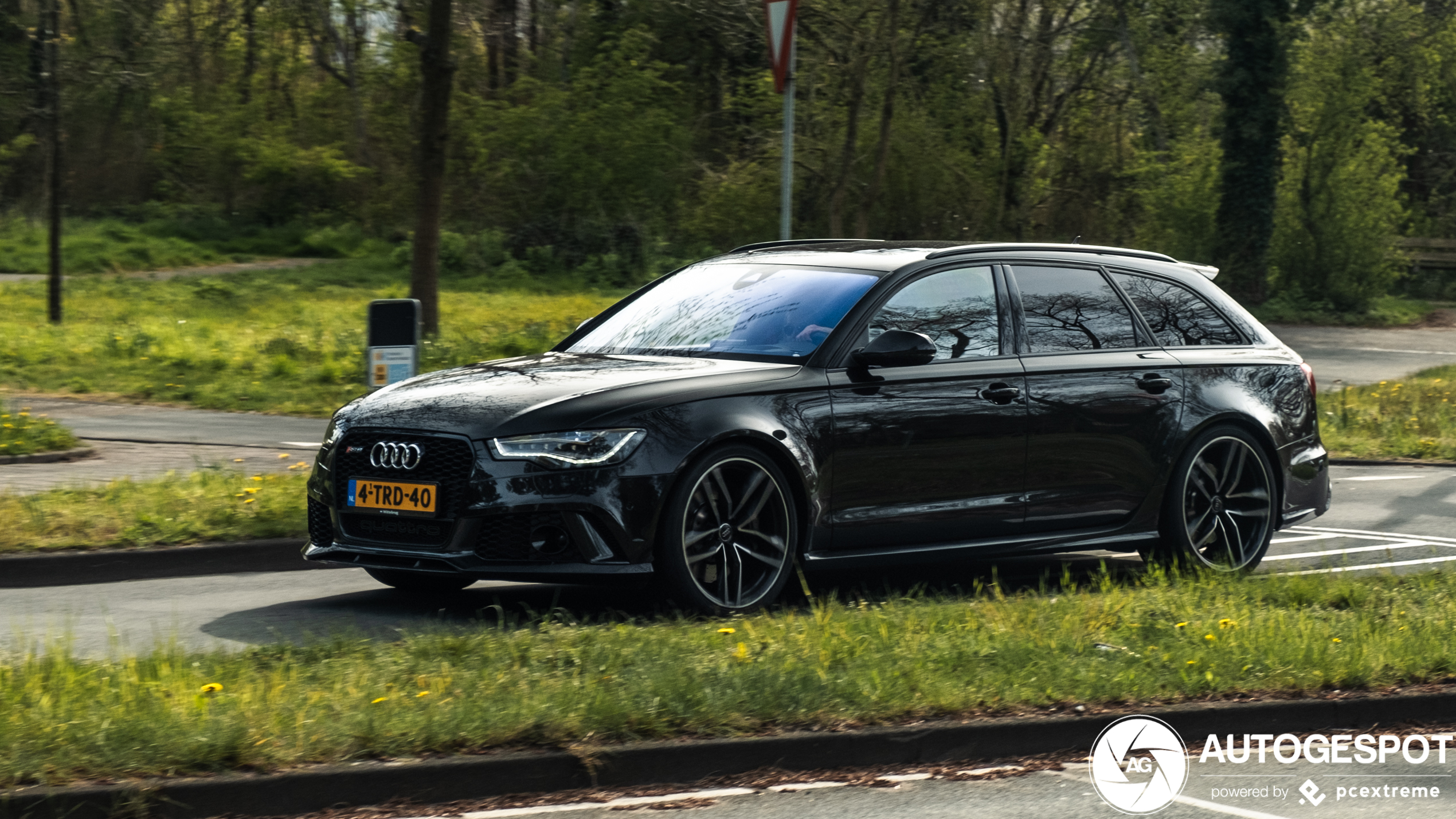 Audi RS6 Avant C7