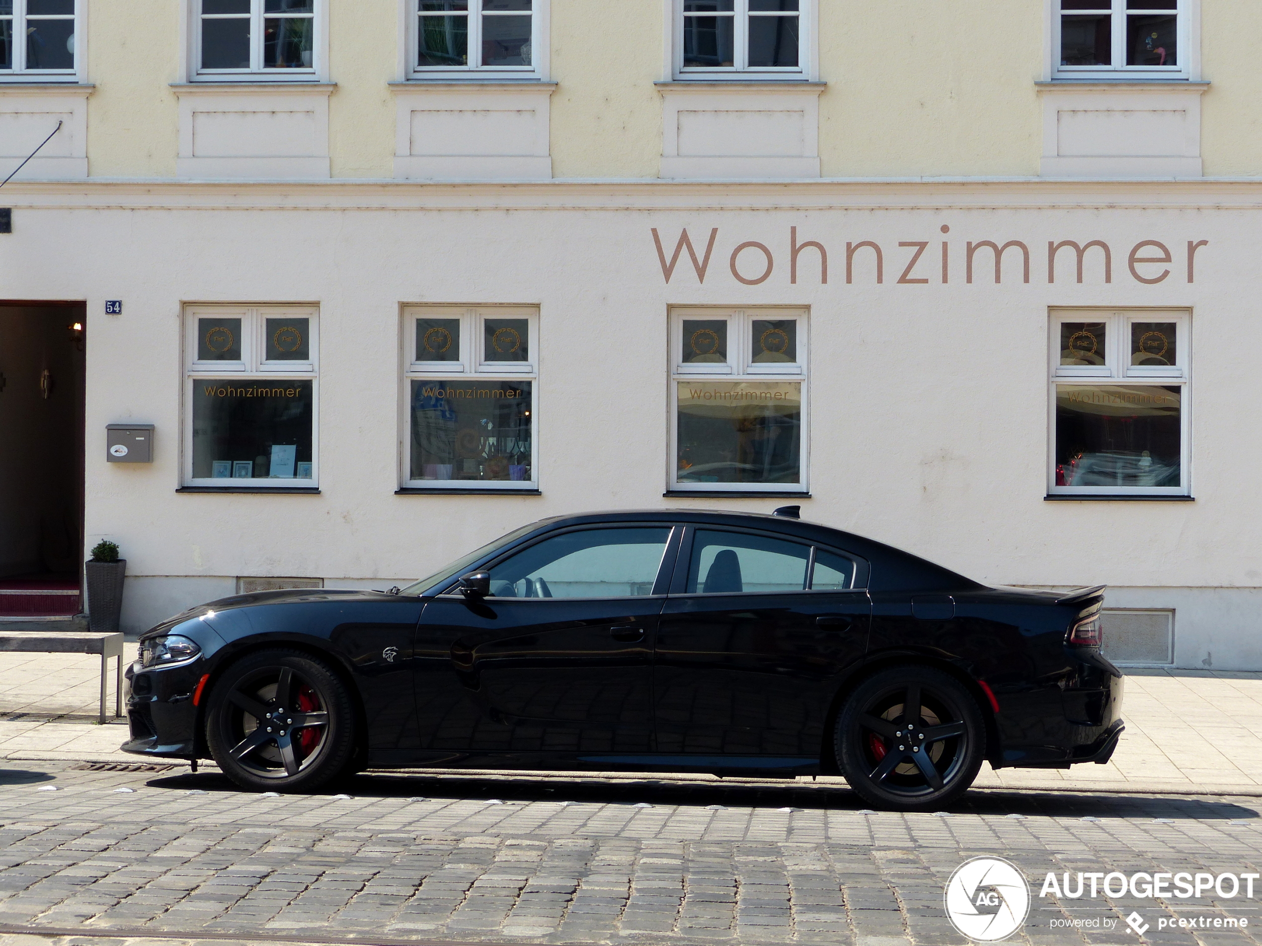 Dodge Charger SRT Hellcat