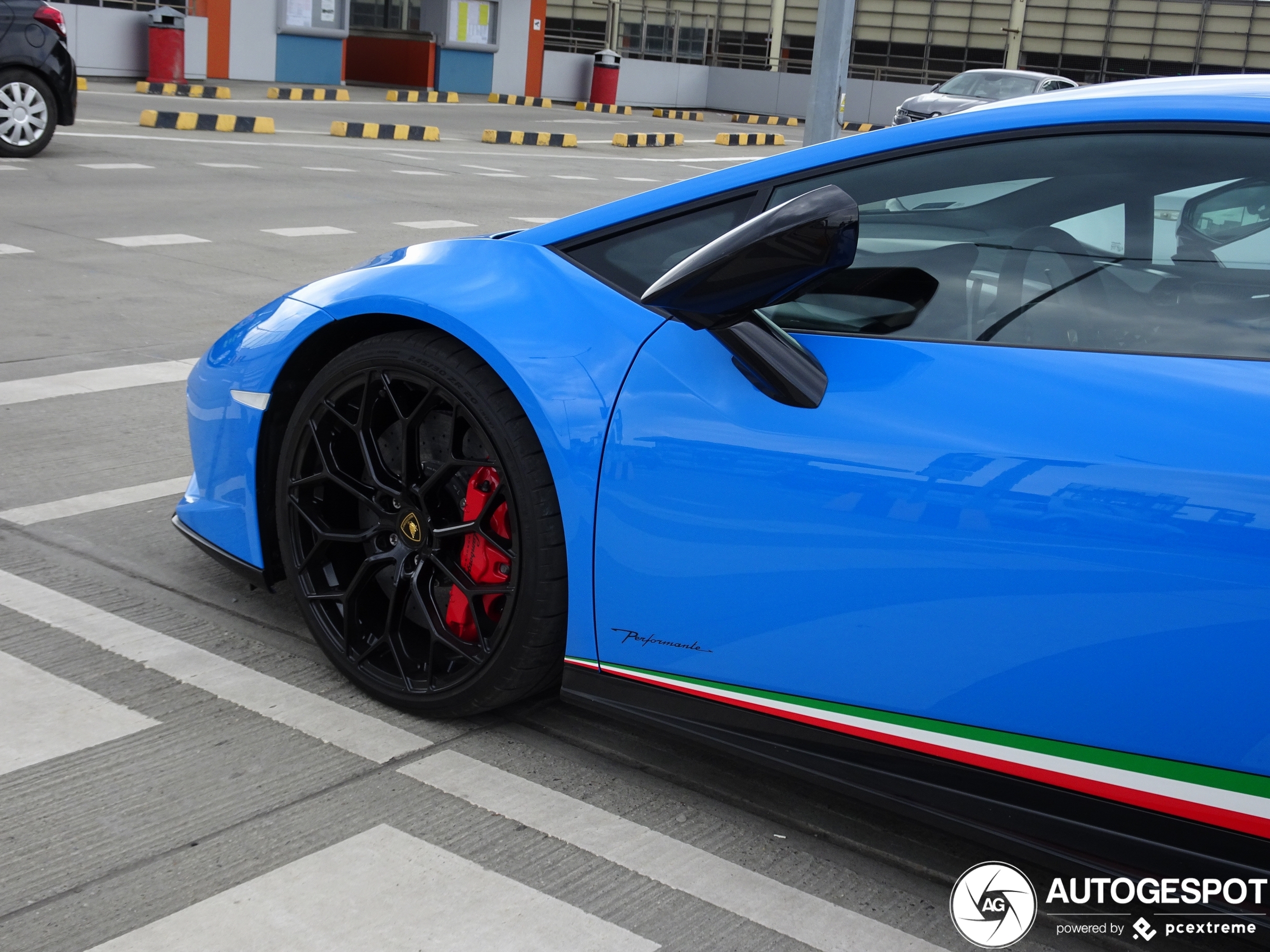 Lamborghini Huracán LP640-4 Performante