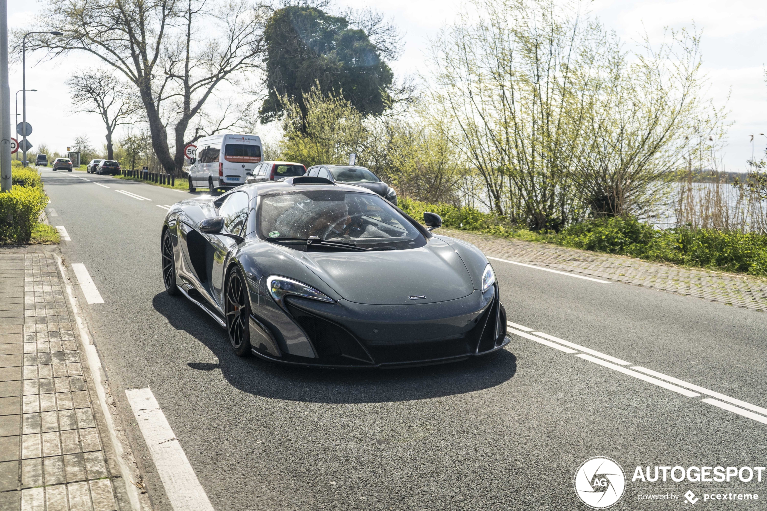 McLaren 675LT