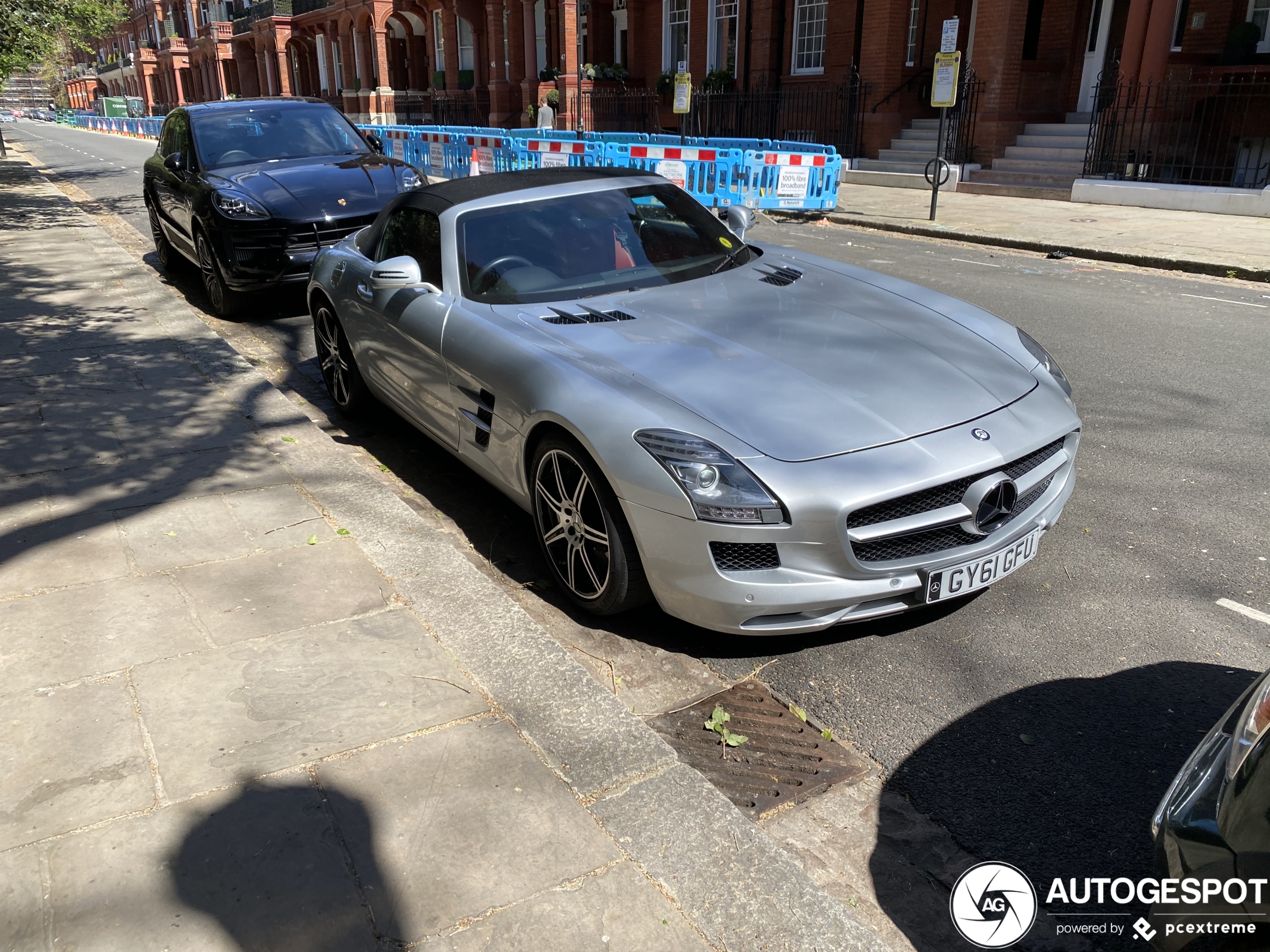 Mercedes-Benz SLS AMG Roadster