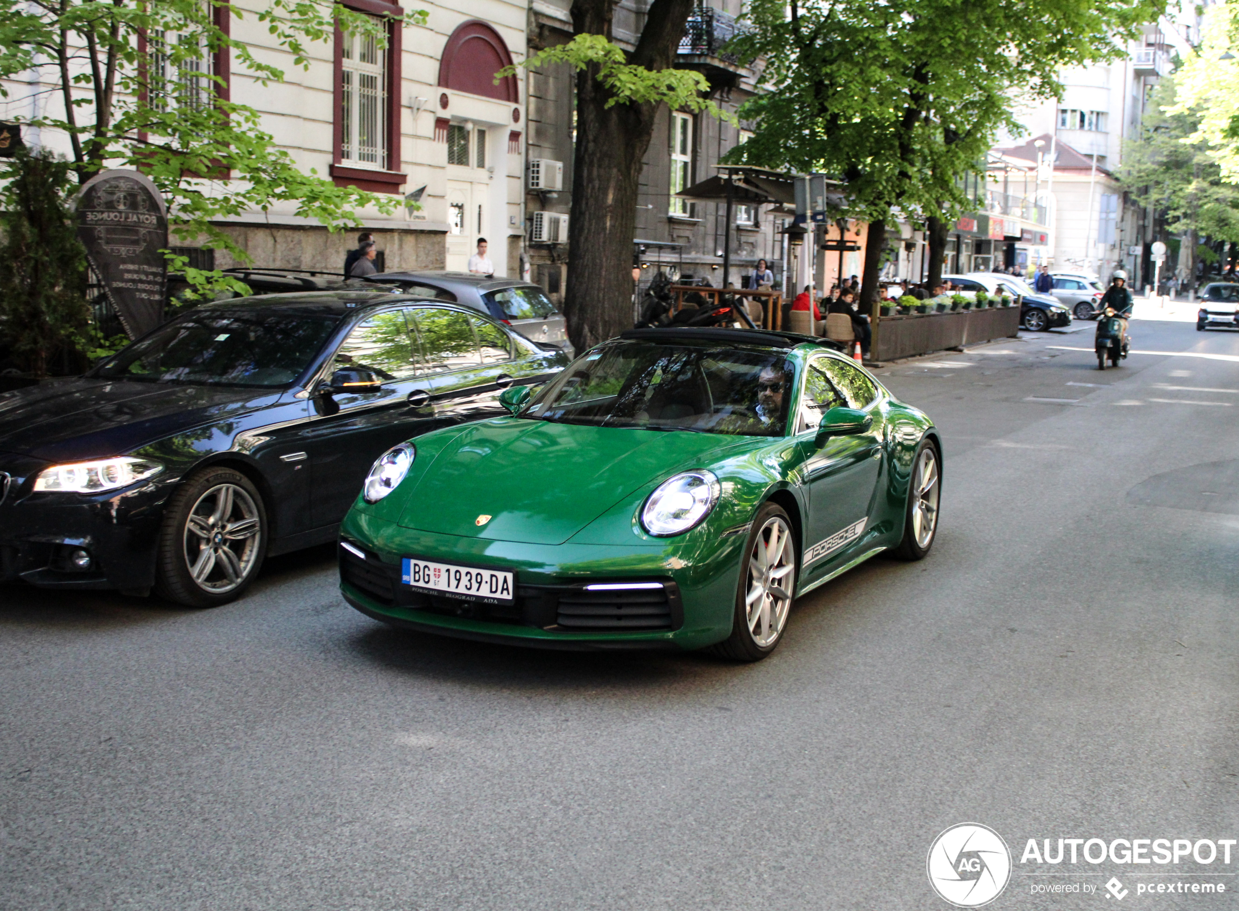 Porsche 992 Carrera 4S