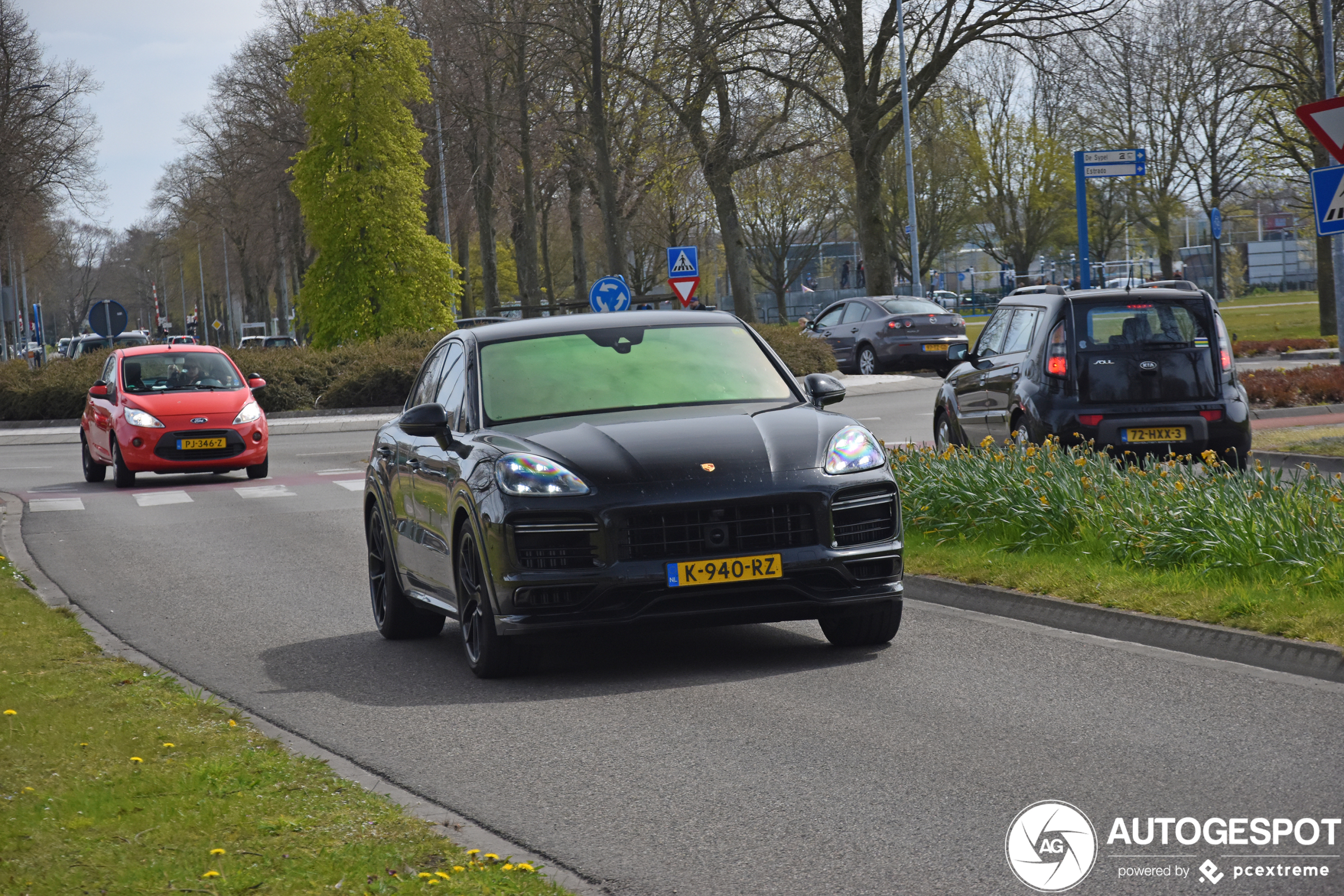 Porsche Cayenne Coupé Turbo S E-Hybrid