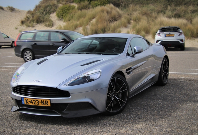 Aston Martin Vanquish 2013