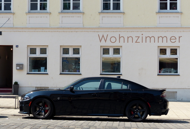 Dodge Charger SRT Hellcat