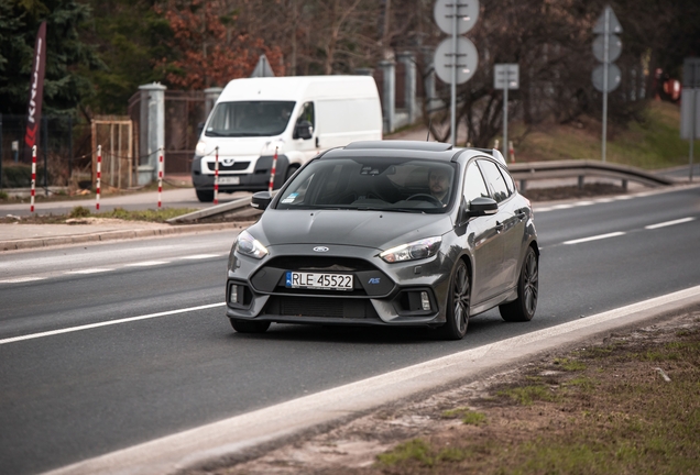 Ford focus rs 2015