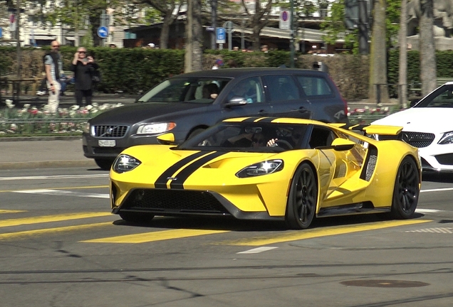 Ford GT 2017 Carbon Series