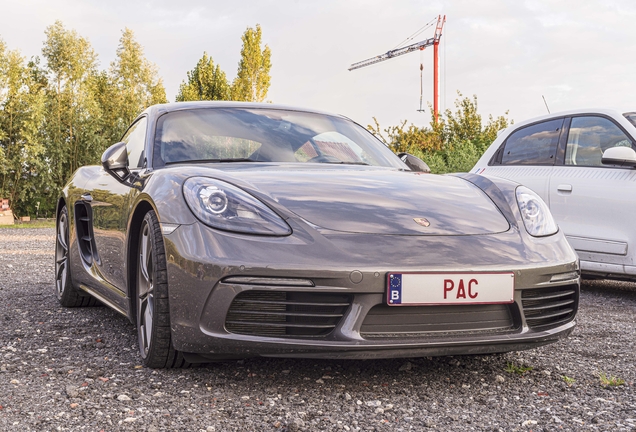 Porsche 718 Cayman S