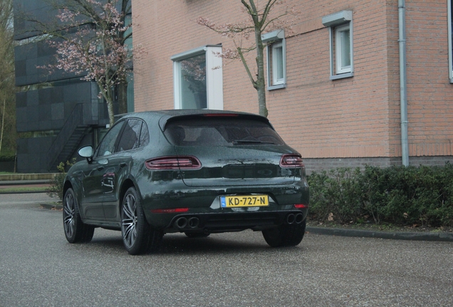 Porsche 95B Macan GTS