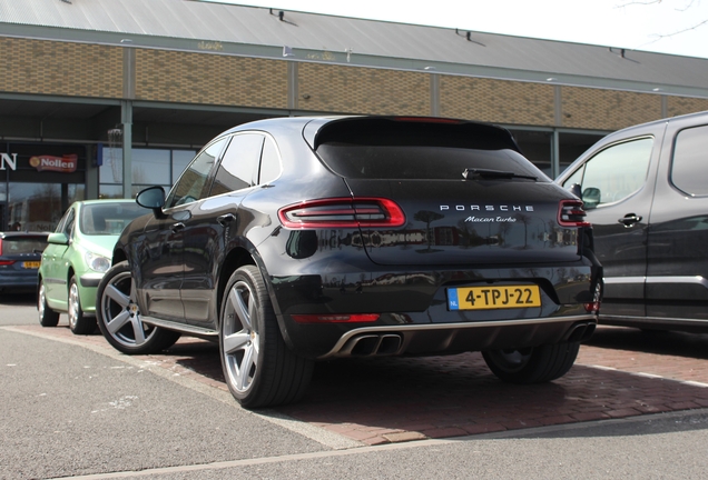 Porsche 95B Macan Turbo