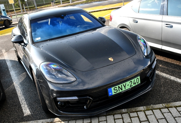 Porsche 971 Panamera Turbo S E-Hybrid