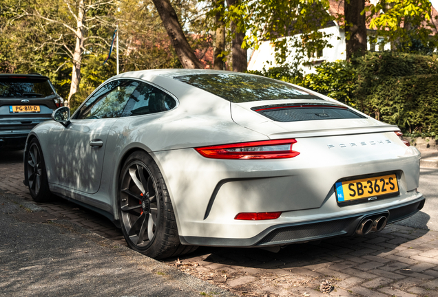 Porsche 991 GT3 Touring